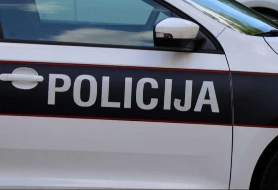 policija