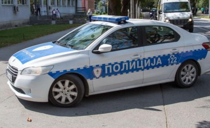 policicjsko vozilo