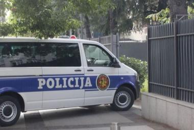 policija